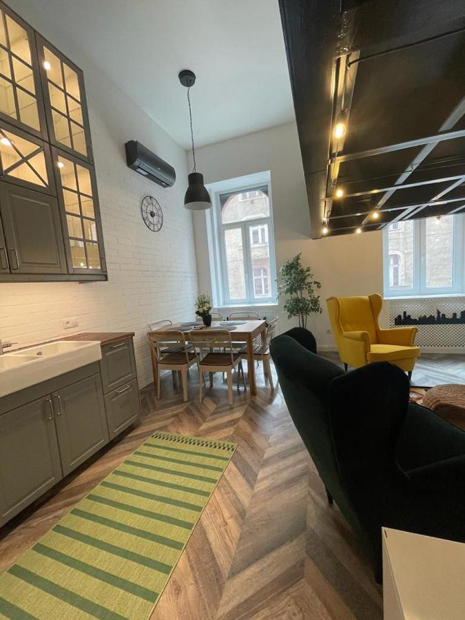 Awesome Loft - King Street Appartement Boedapest Buitenkant foto