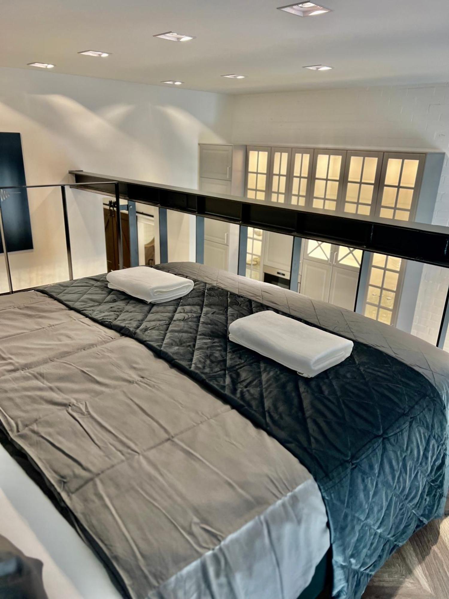 Awesome Loft - King Street Appartement Boedapest Buitenkant foto
