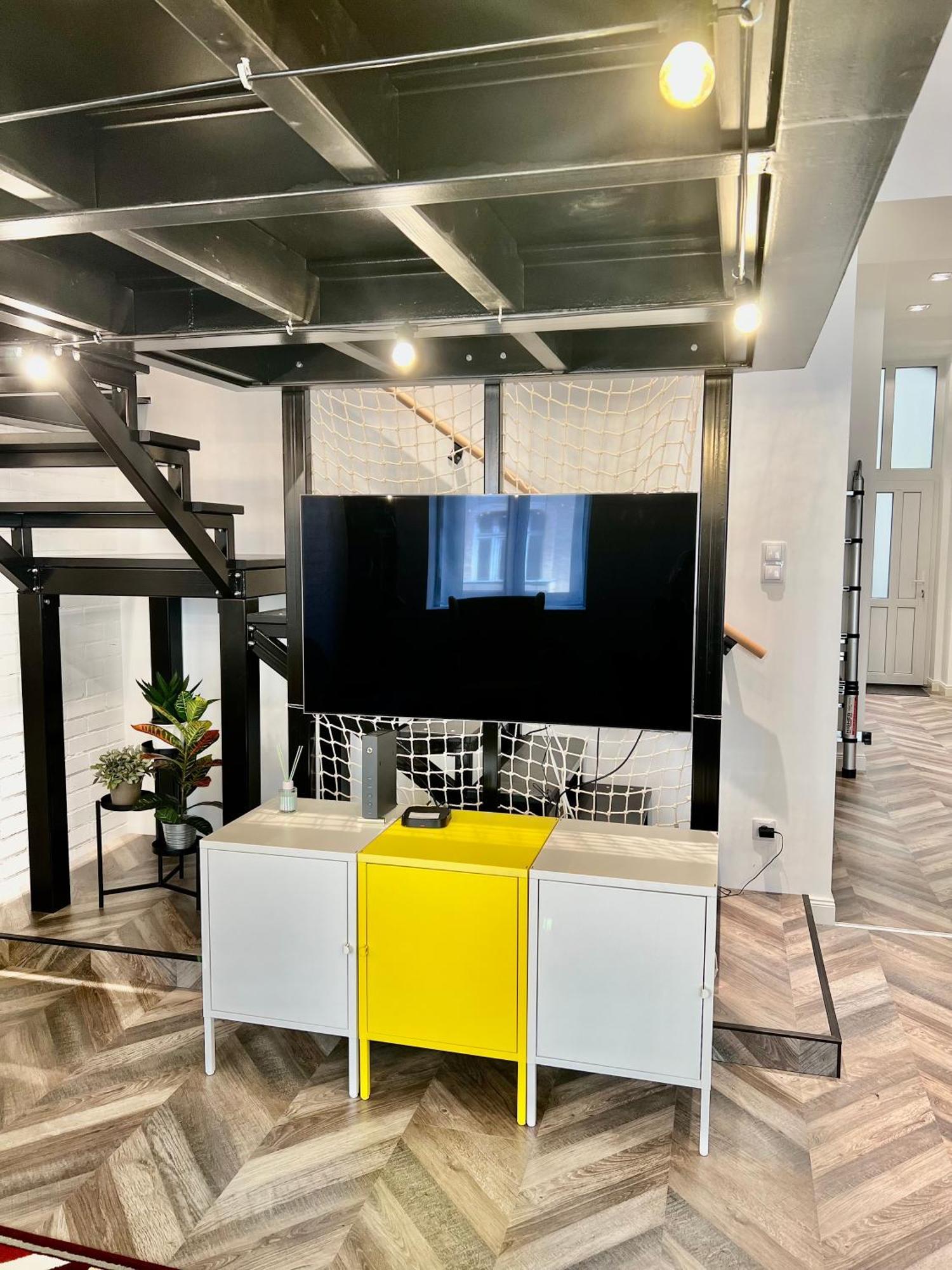Awesome Loft - King Street Appartement Boedapest Buitenkant foto